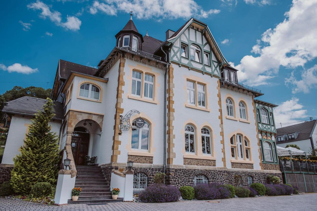 Alte Landratsvilla Hotel Bender Westerburg  Bagian luar foto