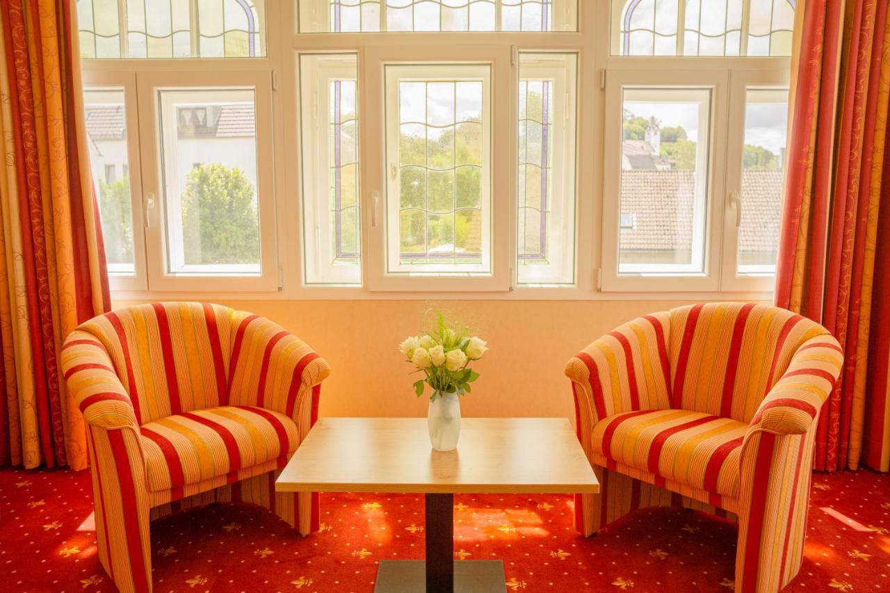Alte Landratsvilla Hotel Bender Westerburg  Bagian luar foto